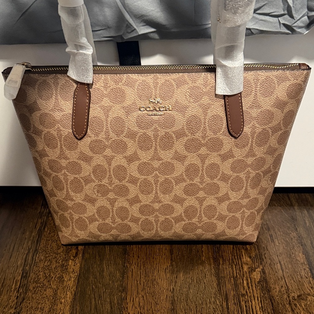 Coach Brown Signature Fiona Tote Bag